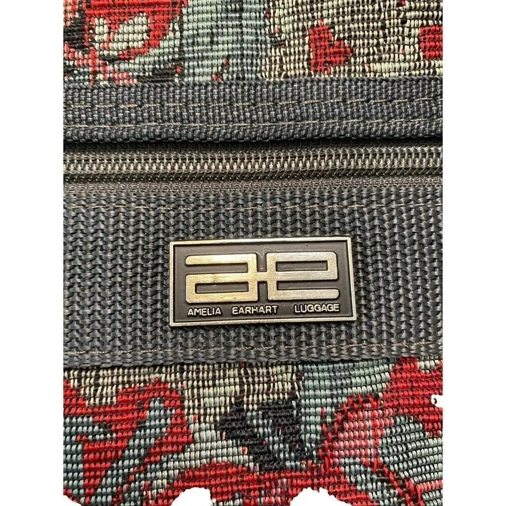 Amelia Earhart Luggage Unisex Travel Garments Bags Multicolor Floral Vintage